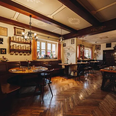 Bed & Breakfast Neukirchner Hof 3*